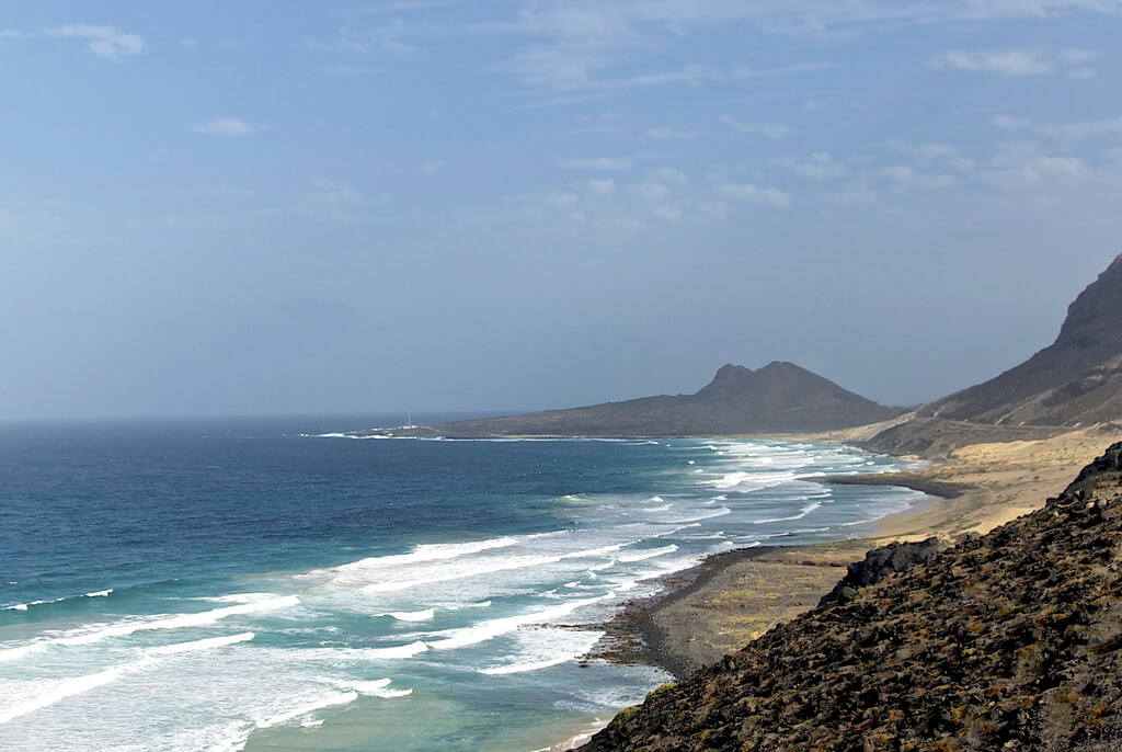 Baía das Gatas : Baía das Gatas :