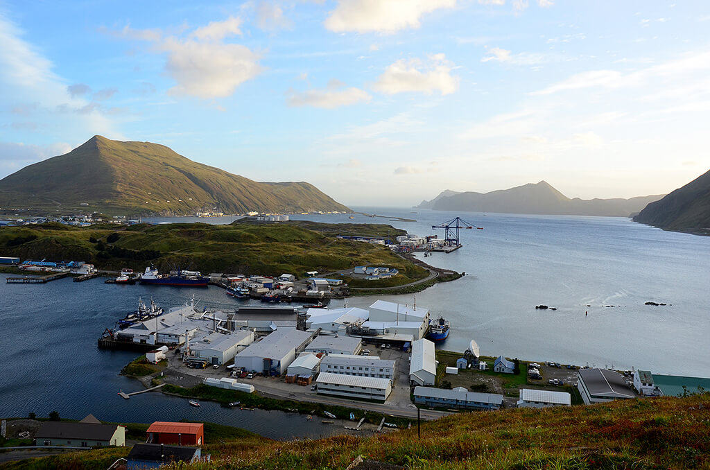 Dutch Harbor : Dutch Harbor :
