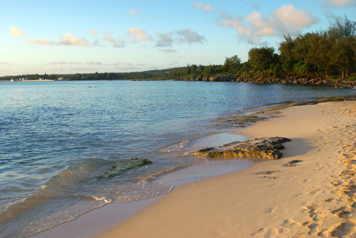 Guam (Marianne) : Tachogna Beach, Tinian, Îles Mariannes du Nord