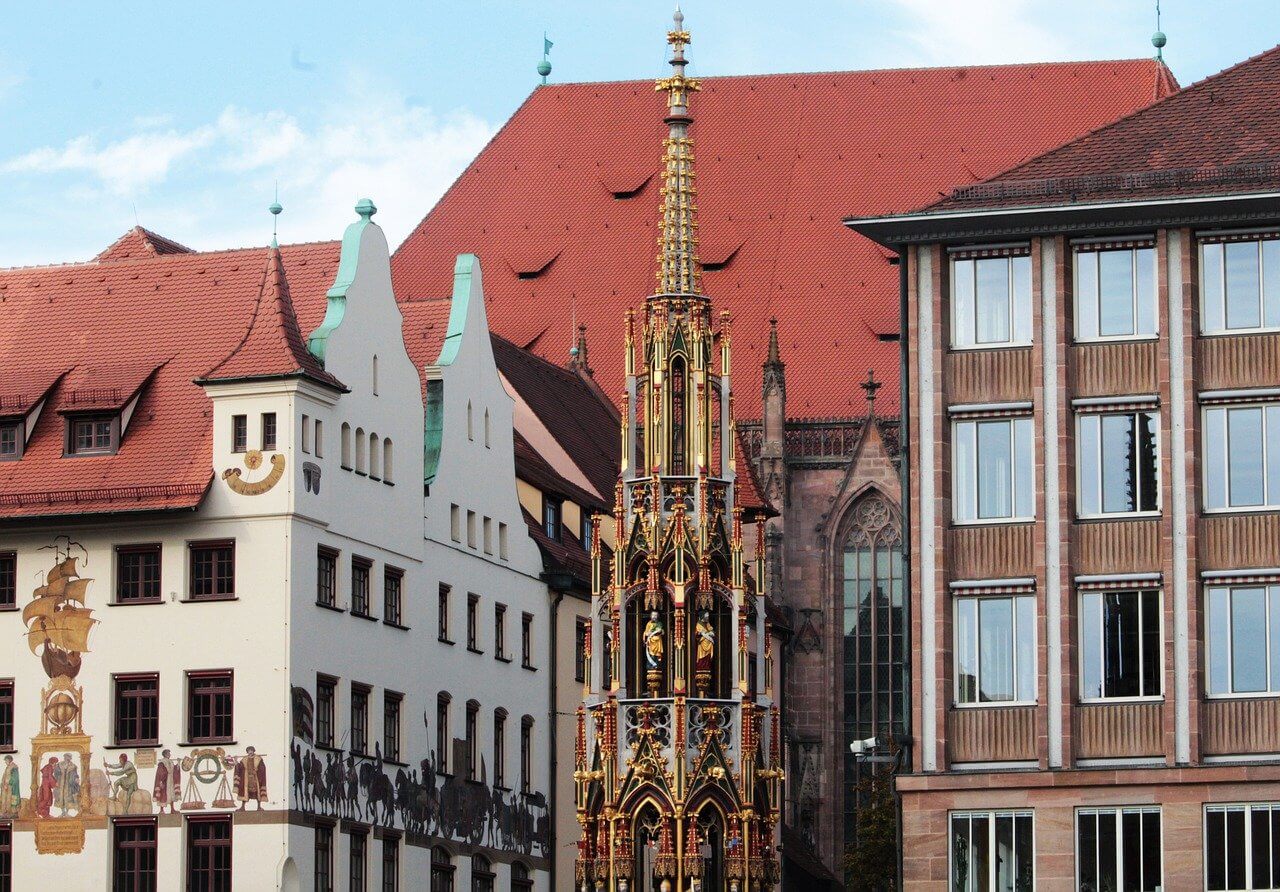 Norimberga : Nuremberg