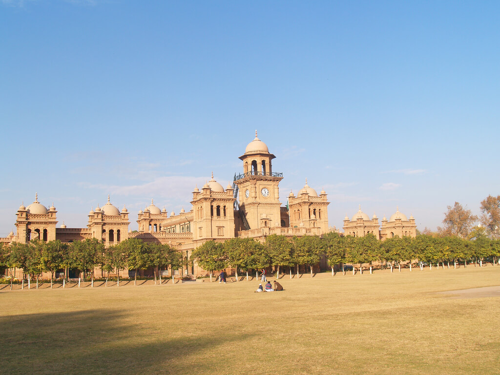 Peshawar : Peshawar :