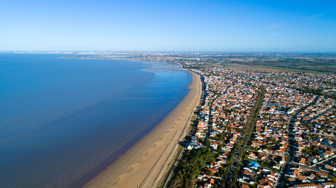 Le Charentes: Vue aérienne de Châtelaillon-Plage